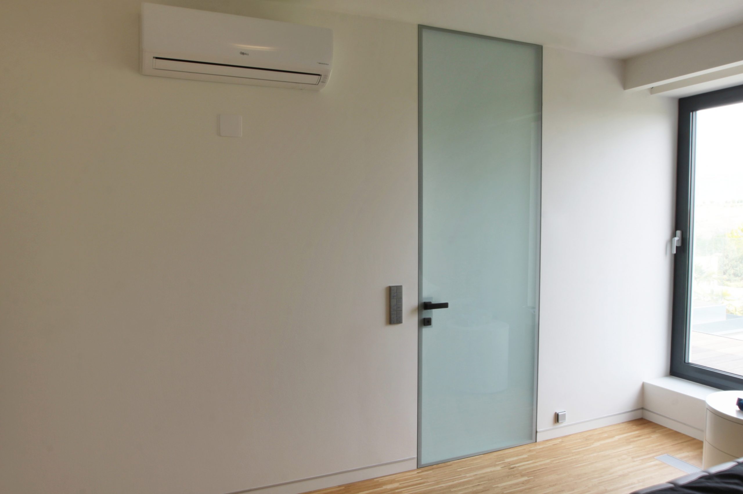 Dveře 1 - obrázek 4