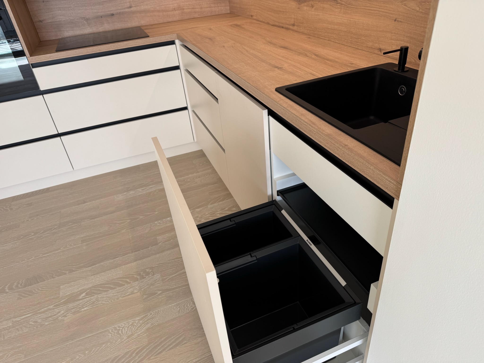 Kuchyně 1 - obrázek 5