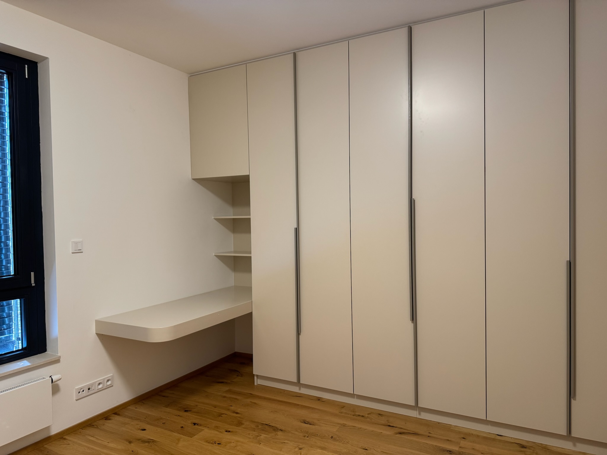 Skříně a šatny 5